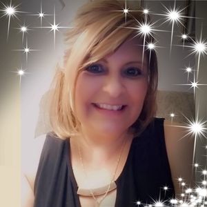 Meet your Posher, Deb